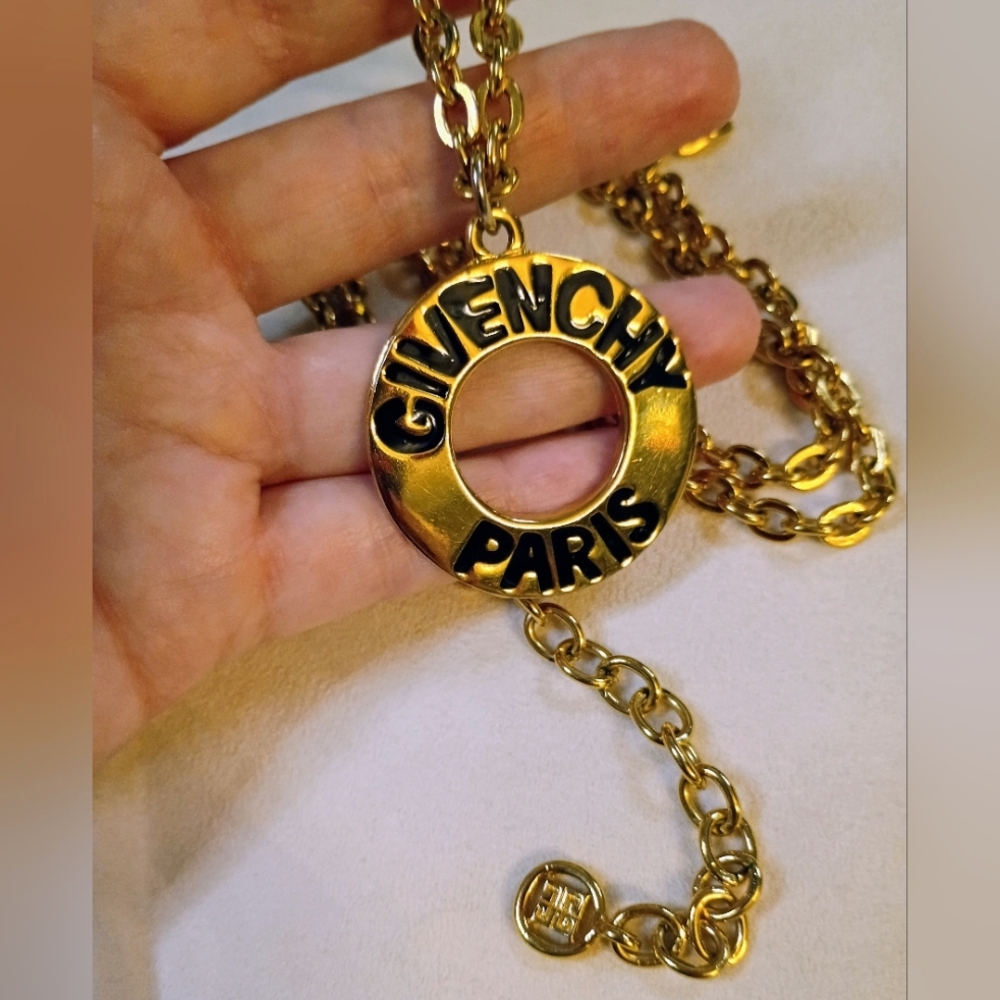 SOLD: Vintage GIVENCHY LOGO Necklace